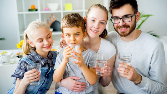 Sauberes Trinkwasser für Ihre Kinder – so schützen Sie die Kleinsten